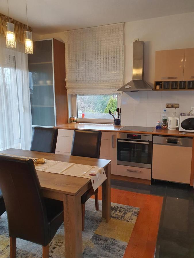 Adel Apartman Miskolc Dış mekan fotoğraf