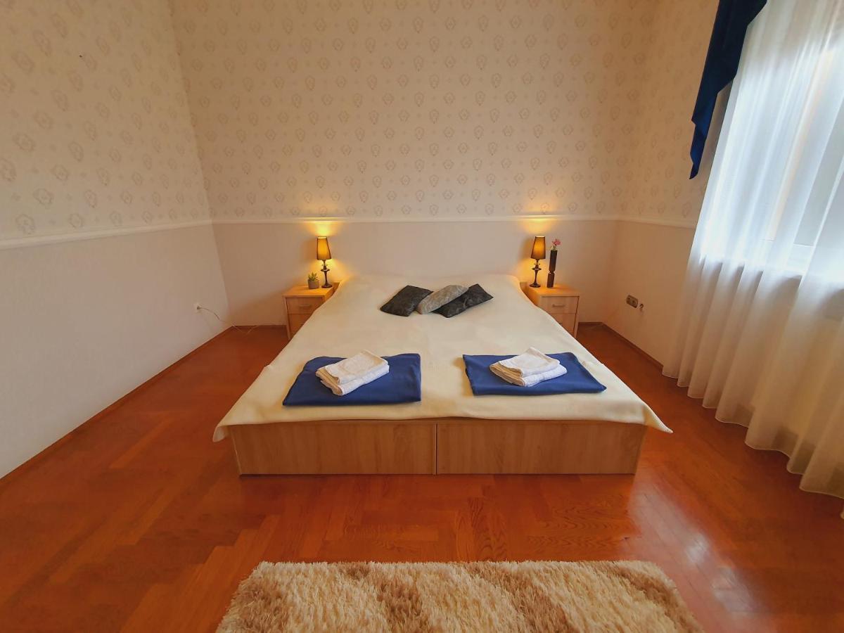 Adel Apartman Miskolc Dış mekan fotoğraf