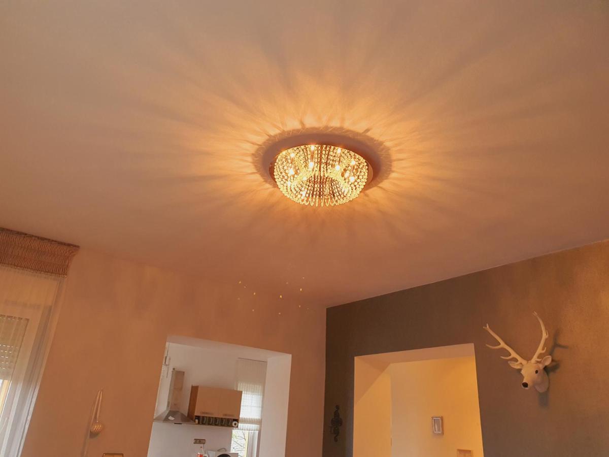 Adel Apartman Miskolc Dış mekan fotoğraf